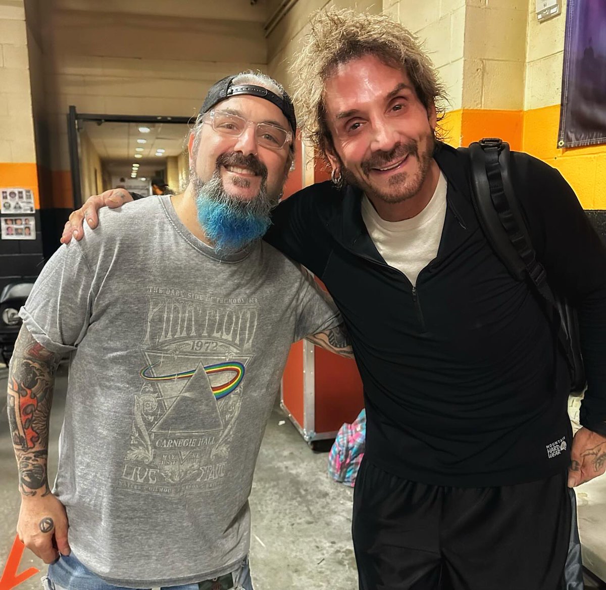 DeenTheDrummer's tweet photo. Got to hang with one of the Giants of Drumming, Sir Mike of Portnoy! Its been since Download with Dream Theater! He and his awesome wife Marlene took time out of their busy schedules to visit us!!

We Love You guys! Safe travels and See you again soon!! https://t.co/4EIBO5eyND