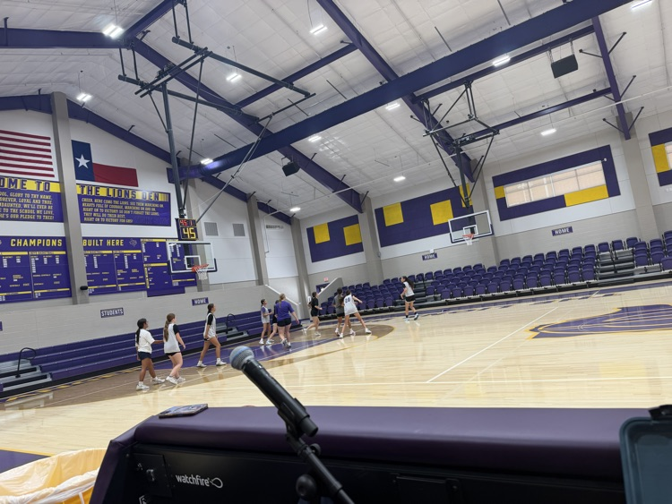Granger_Lions's tweet photo. Day one of the 1st Annual Team Basketball Camp, hosted by Coach Zach Daugherty, was a huge success. The girls are locked in. 
Day 2 tomorrow, to fine tune what they learned today. 

FAW https://t.co/x9qTTyPjyF