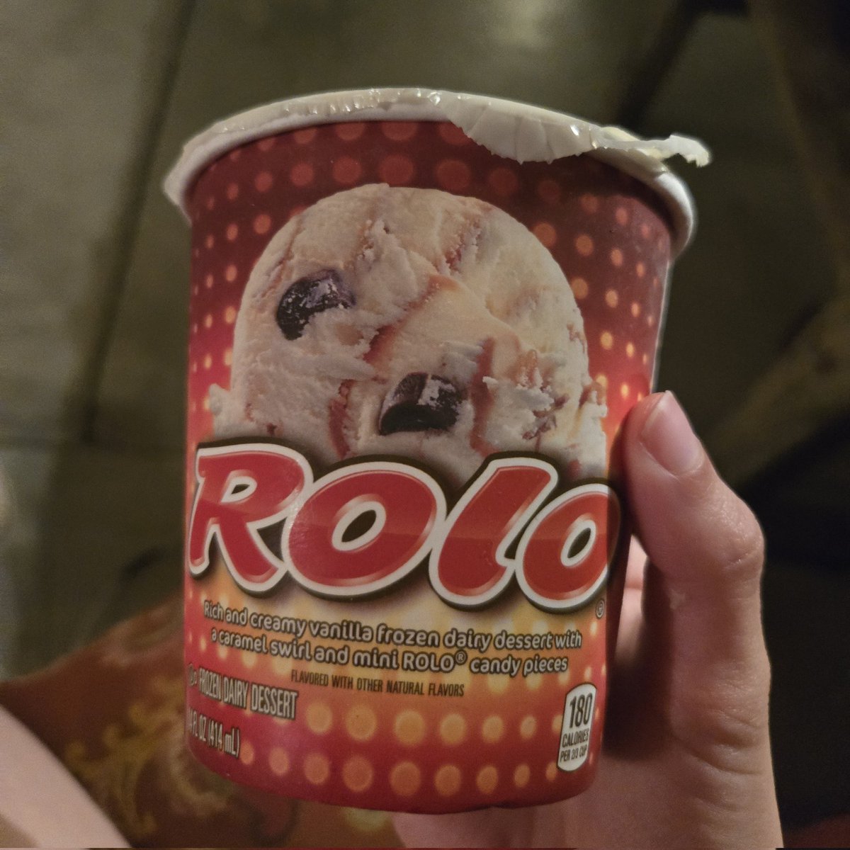 yearningforevr's tweet photo. i keep forgetting my coworker is insane and does penny shopping before work so our freezer is full of ice cream https://t.co/uq8jHUQGkC