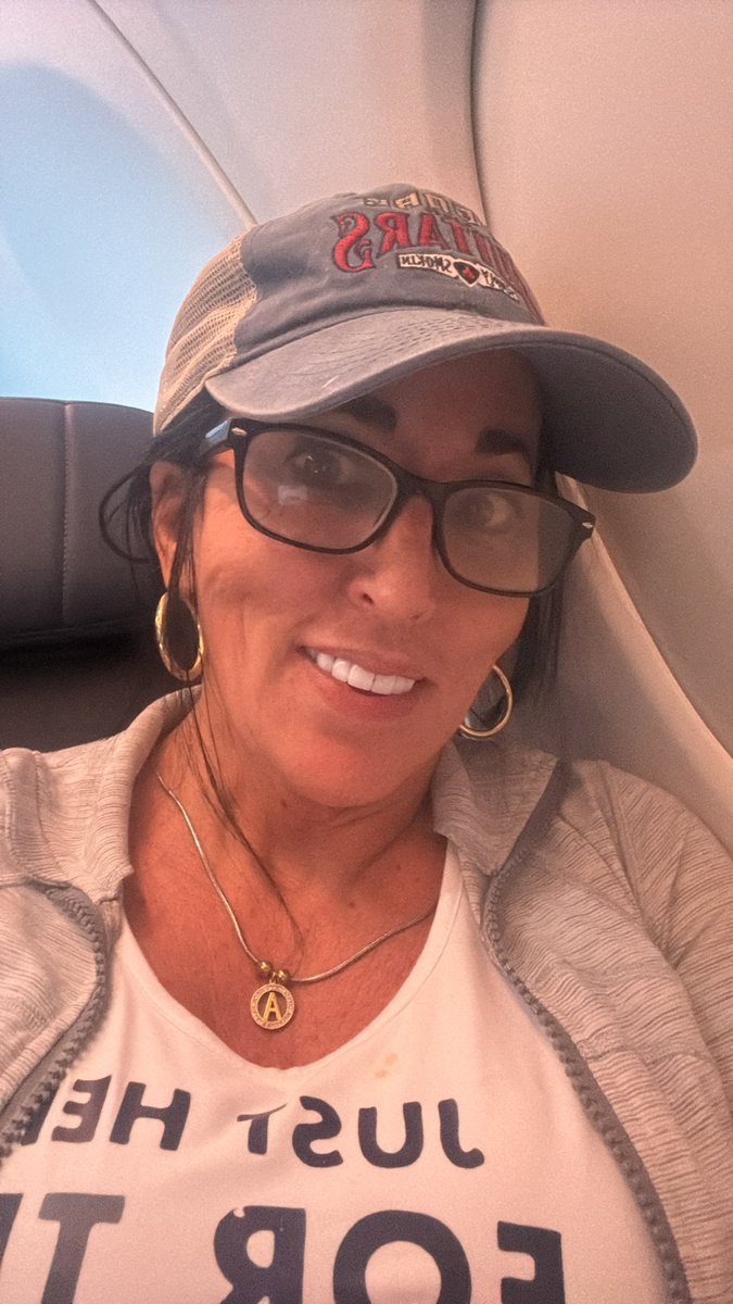 abijames3x's tweet photo. LA, this isn’t goodbye…
It’s just “see you again soon.” ✈️❤️
Thank you for the memories, the laughs, the adventures, and everyone I got to work with while I was here 😈🤌🏼🍆💋🙌🏽
Now it’s time for my next adventure.

Tampa here comes mommy!!

Where should Abi James go next? 👇 https://t.co/N3P9qlfOR2