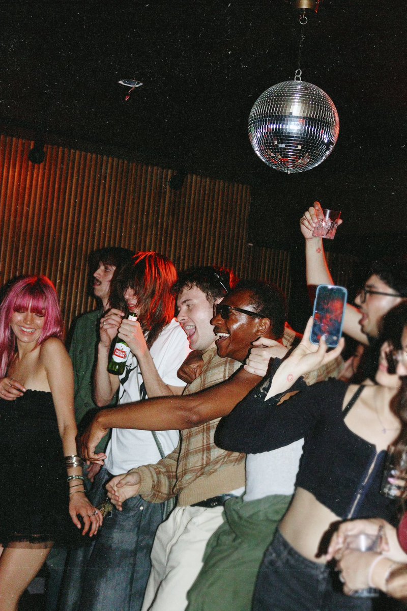 itsbreakright's tweet photo. BREAK RIGHT LIVE AT NUBLU CLASSIC 6/4 https://t.co/uHXu8uDuP6