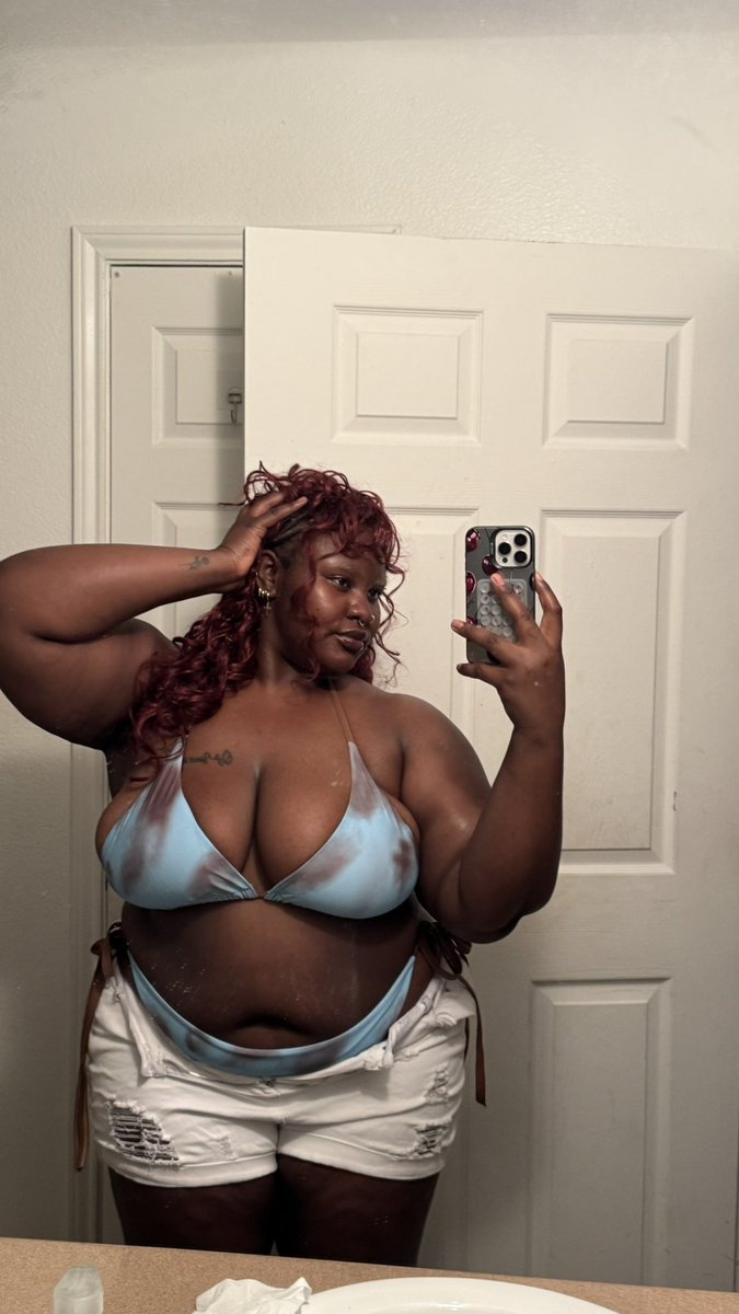 mide_ft's tweet photo. I’m summer ready https://t.co/FFYOVK7IB4