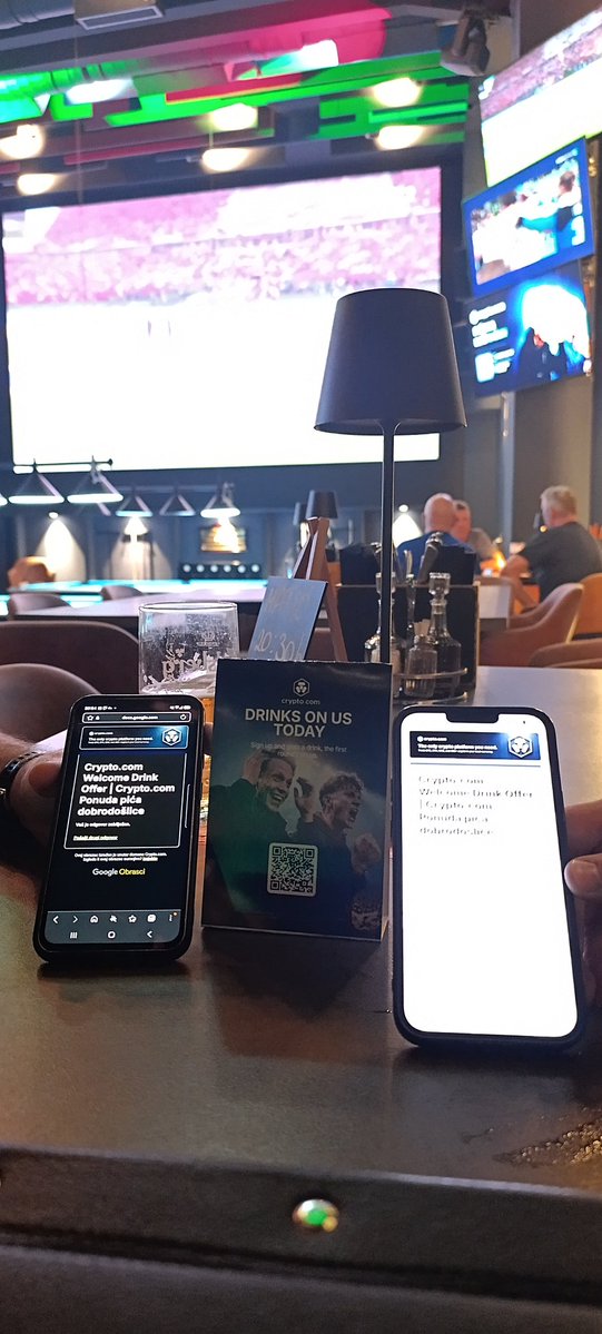 SolanaOgCris's tweet photo. World Cup Day2
CAN 1:1 BIH

Not the outcome we expected, but we will take it, it was a good game!!
#crofam #croatia  is here for our balkan people 🤝

Together with @cryptocom and @OG_com we made it a bit better for everyone https://t.co/4LWafneELm