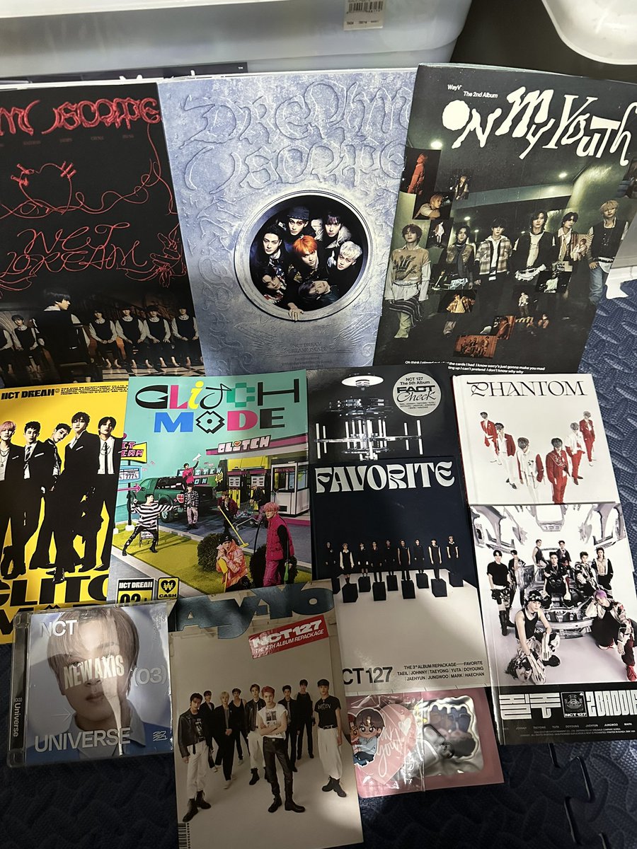 nanireyo's tweet photo. THANK YOU SO MUCH POO @leeminhauIs huhuhu im very happy having my ult albums and now lang nagkaron talaga ng nct albums since i stan them way back 2017. you da best poo huhu https://t.co/6mfFw4RFJX