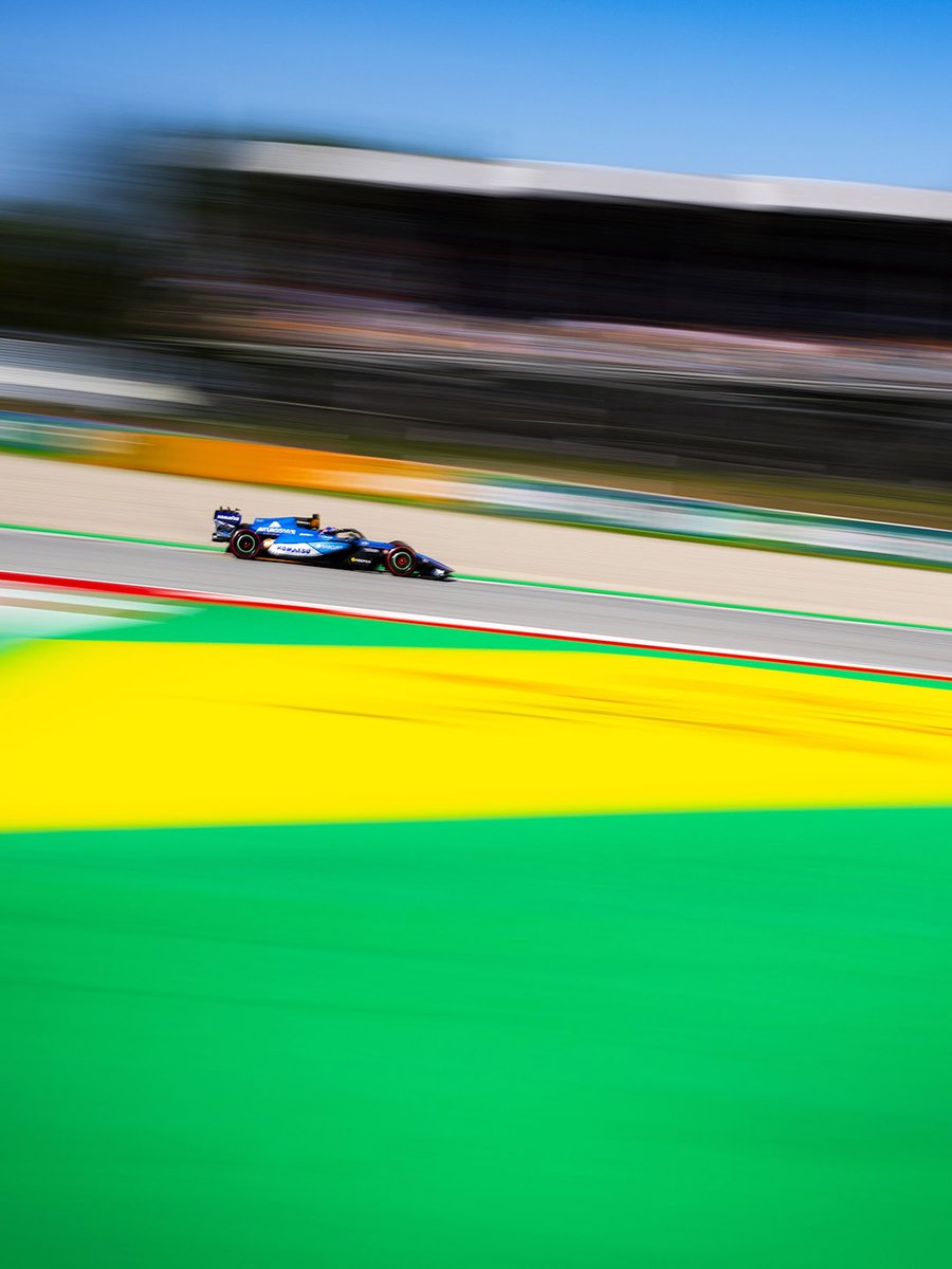WilliamsF1's tweet photo. The best of Barcelona 📸🇪🇸 https://t.co/DU60cLdcQ1