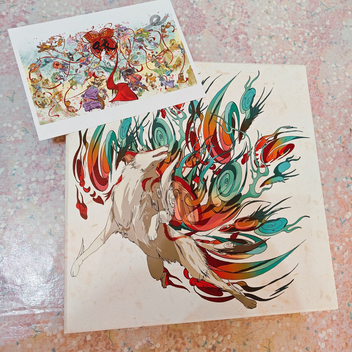 HarubakiArtist's tweet photo. Someone just gifted me the official Okami 20th Anniversary soundtrack on vinyl and I am NOT okay 😭
🐺✨ 
This game is a masterpiece and these are GORGEOUS. 
I will treasure these forever.
#Okami #Amaterasu #Capcom #Gaming #Okami20th #VinylCollection #ArtPrint #Merch https://t.co/LNcHjStzha