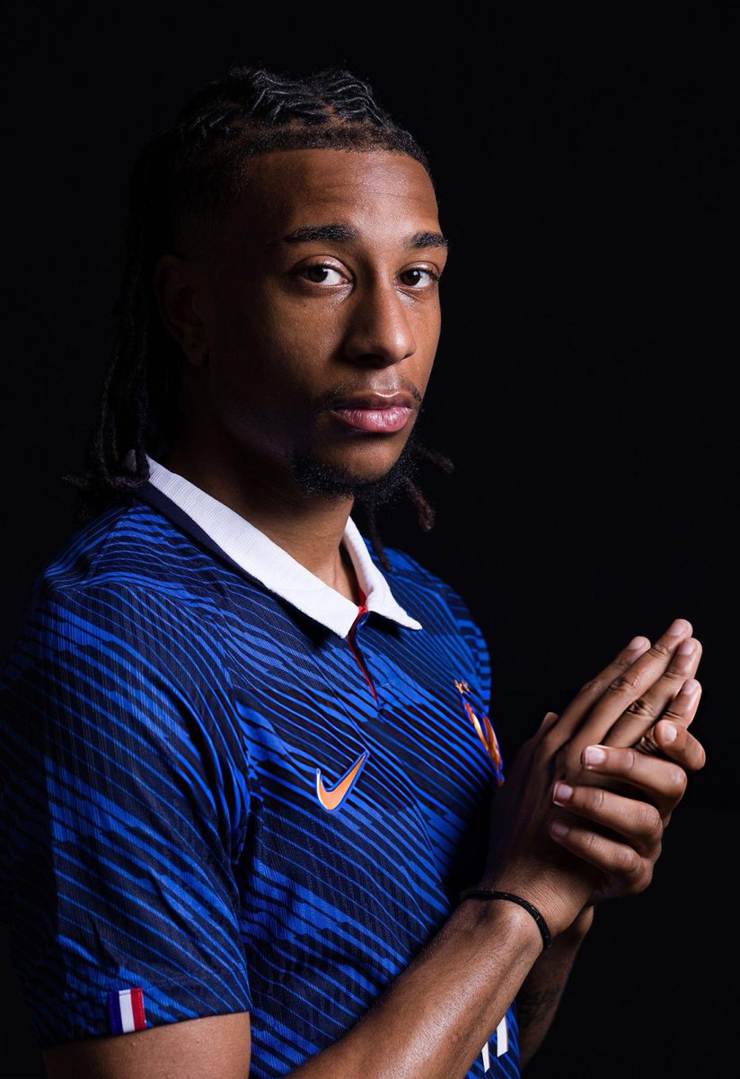 iMiaSanMia's tweet photo. 📸🇫🇷 Michael Olise is World Cup ready https://t.co/zJ0L1cxqjJ