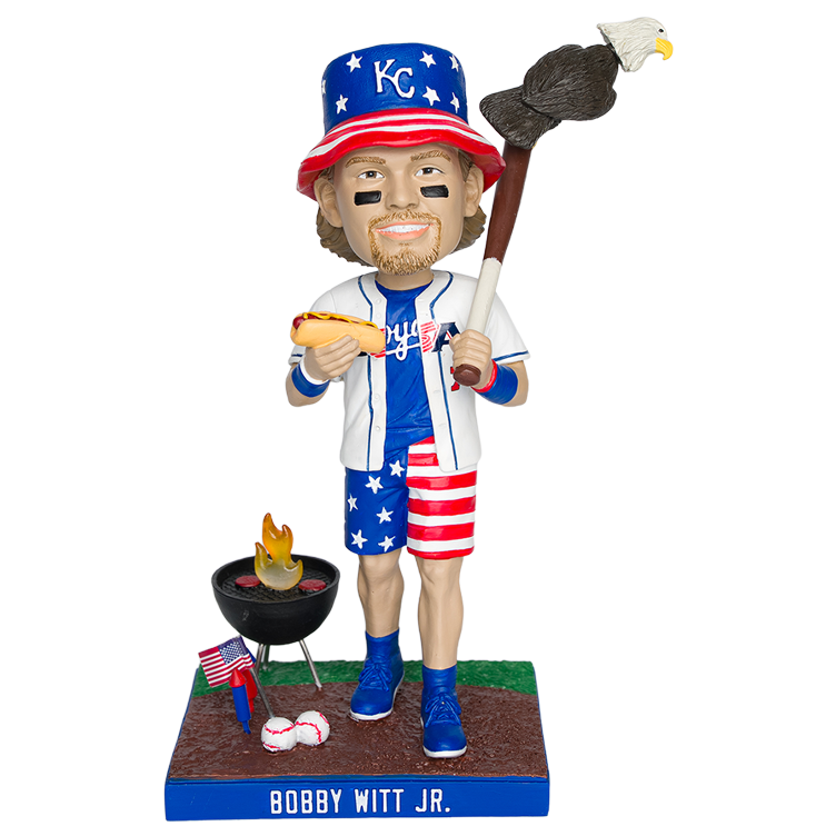 TicketsForLess's tweet photo. @Royals @FreddyLA7 You guys didn't even mention the best part of the July 4th experience...Red, White &amp; Bobby! https://t.co/XTepMdDt89