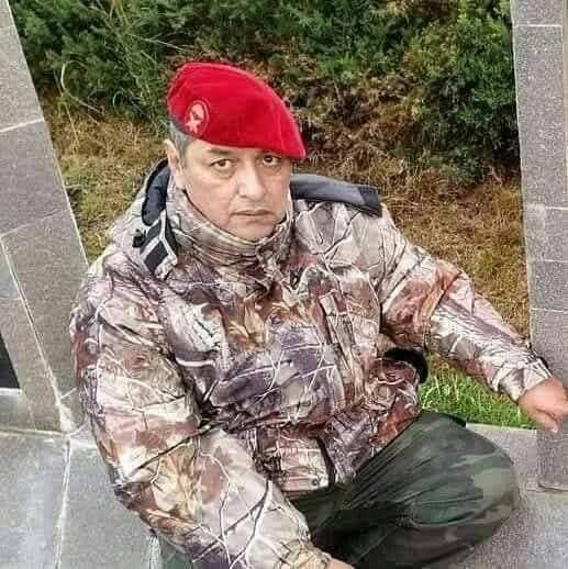 DarwinTera2877's tweet photo. Con profundo dolor infórmanos el fallecimiento del querido VGM Robert Tanquia, uno de nuestros bravos artilleros en Malvinas https://t.co/dJZAjt1uxr