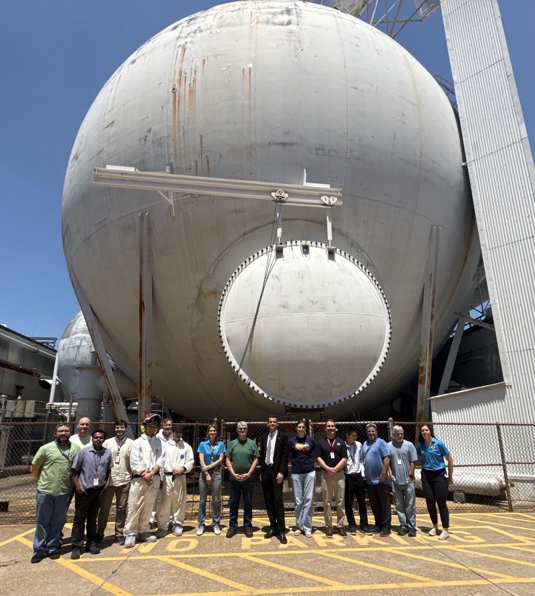 NASAAdmin tweet picture