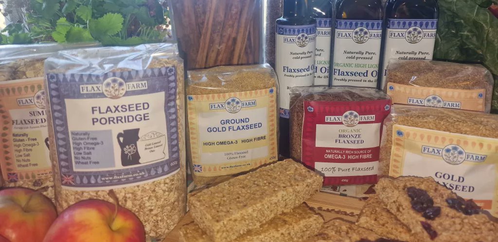 FlaxFarm's tweet photo. Many foods are fortified with plant sterols to help lower cholesterol.
Flax contributes plant sterols naturally, as well as:
 Omega-3 ✔️ Fibre ✔️ Lignans ✔️ Makes Eating Healthy Easier ✔️
https://t.co/LFTnFfDOSX
#Flaxseed #Omega3 #HeartHealth #PlantSterols #LowerCholesterol https://t.co/XYIABcl1s4