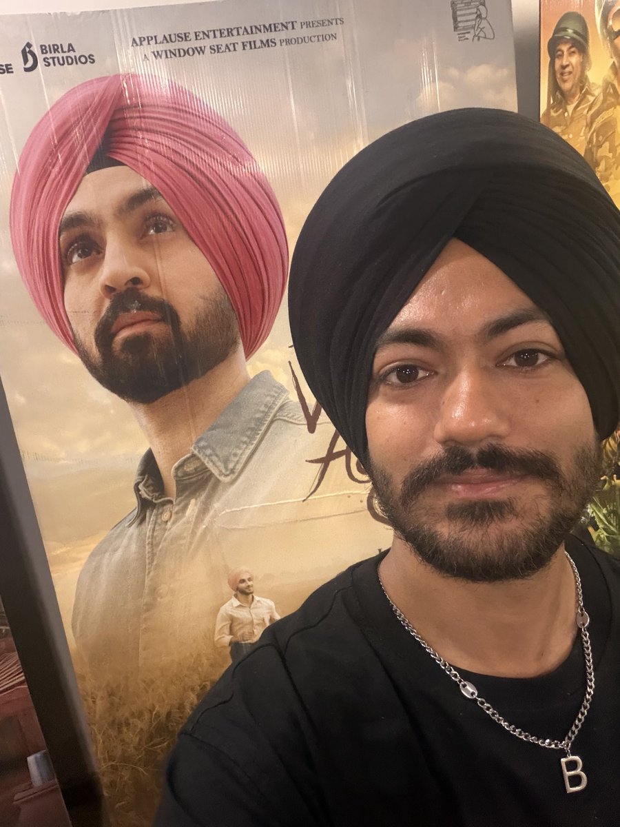 superbraham's tweet photo. Loved The Movie @diljitdosanjh bhaji 🍿 
#Mainvaapasaaunga https://t.co/GETIqHmY6F