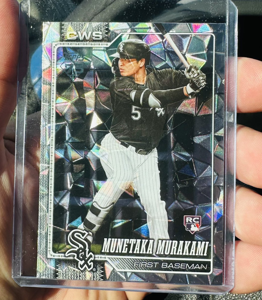 StoutenburgAdam's tweet photo. Great pull in a Hanger!!

@CardPurchaser 

MUNETAKA MURAKAMI 2026 Topps Series 2 #503 Diamante RC White Sox https://t.co/RIL5tYrfeK