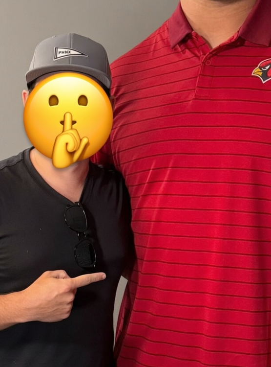 elmachinaz's tweet photo. @BoBrack @PHNX_Cardinals @JohnnyVenerable Bo you should cover your kids pictures on the internet.  

There's a lot of creeps out there. #BringYourKidToWork https://t.co/HZrEd1RxVy