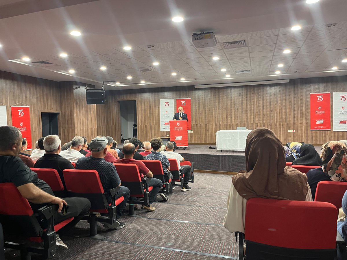 iycereglisb's tweet photo. Şubemizin düzenlediği“Kur’an Dilinde İnanç ve Mesuliyet İlişkisi”konulu konferansımıza teşrif ederek bizleri onurlandıran Prof. Dr. Fethi Ahmet Polat hocamıza ve programımıza katılım sağlayan tüm misafirlerimize en kalbî teşekkürlerimizi sunarız.
@POLATFethiAhmet
@iycgenelmerkez https://t.co/EL1397WtmJ