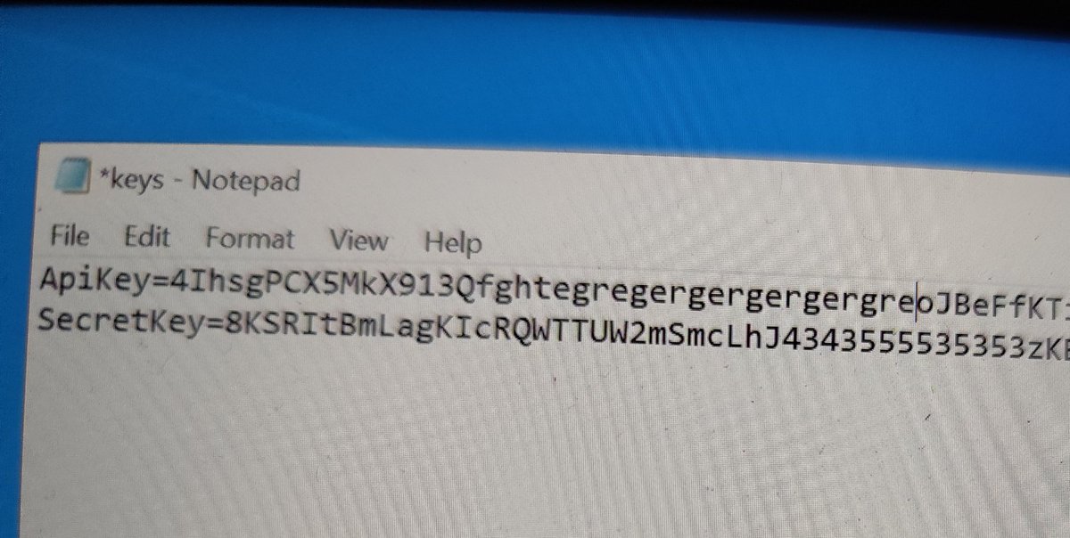 vkfmxlsn's tweet photo. Bir aylık süreli şifreli Binance Futures - İdealData entegrasyon dosyası hazırladım.

Dileyenler test edebilir. Oldukça basit. 😉🤞

Kurulum:
• Dosyayı ChartSistem klasörüne atın. • "keys.txt" dosyası oluşturup API Key ve Secret Key bilgilerinizi aşağıdaki formatta yazın ve İdeal klasörüne kaydedin. 

• Parametreleri doldurun:
0) Sistemin çalışacağı grafik adı
1) Binance Futures emir gönderilecek işlem çifti
2) Sistem adı
3) Sistem periyodu
4) İşlem yapılacak BTC miktarı

Önemli:
• Kaldıraç ayarını Binance Futures tarafında ilgili işlem çifti üzerinden yapıp kaydetmeniz gerekir. 
• Binance Futures minimum yaklaşık 100 USD pozisyon büyüklüğü ister. Örneğin 10x kaldıraç kullanıyorsanız yaklaşık 10 USD teminat ile işlem açabilirsiniz. (10 x 10 = 100)
 • Windows Server 2022 veya üzeri bir altyapınız yoksa boşuna vakit harcamayın. 😅

Basit, hafif ve işini yapar. Deneyenlere bol kazançlar. 🚀

https://t.co/DGMCD0mjVm