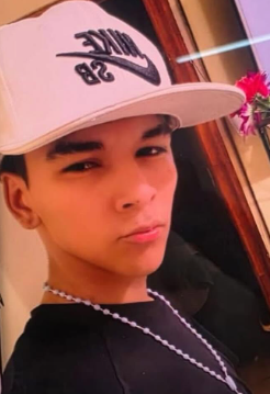 desaparecidaorg's tweet photo. Joaquín Esteban Leonel Monzón Palacios tiene 17 años, desapareció el 12/6/26 en Comodoro Rivadavia, provincia del Chubut. Vestía campera negra, pantalón negro y gorra Nike blanca. Se hizo la denuncia. Por favor avisar #Urgente al☎️2974082600, 101 o 911

#Chubut https://t.co/r5DJXPM0BI