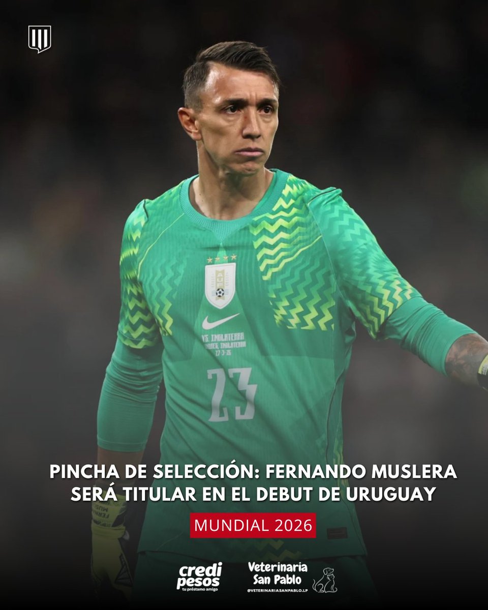Lavozalbirroja's tweet photo. 🇦🇹🇺🇾 ¡MUSLERA, TITULAR EN EL DEBUT DE URUGUAY!

🧤 Fernando Muslera será de la partida en el estreno de la Celeste en la Copa del Mundo ante Arabia Saudita el próximo lunes.

👏🏽 El arquero de #EDLP volverá a defender el arco de su país en la máxima cita del fútbol, llevando también la representación albirroja a nivel internacional.

❤️🤍 ¡Muchos éxitos, @1_Muslera_25!