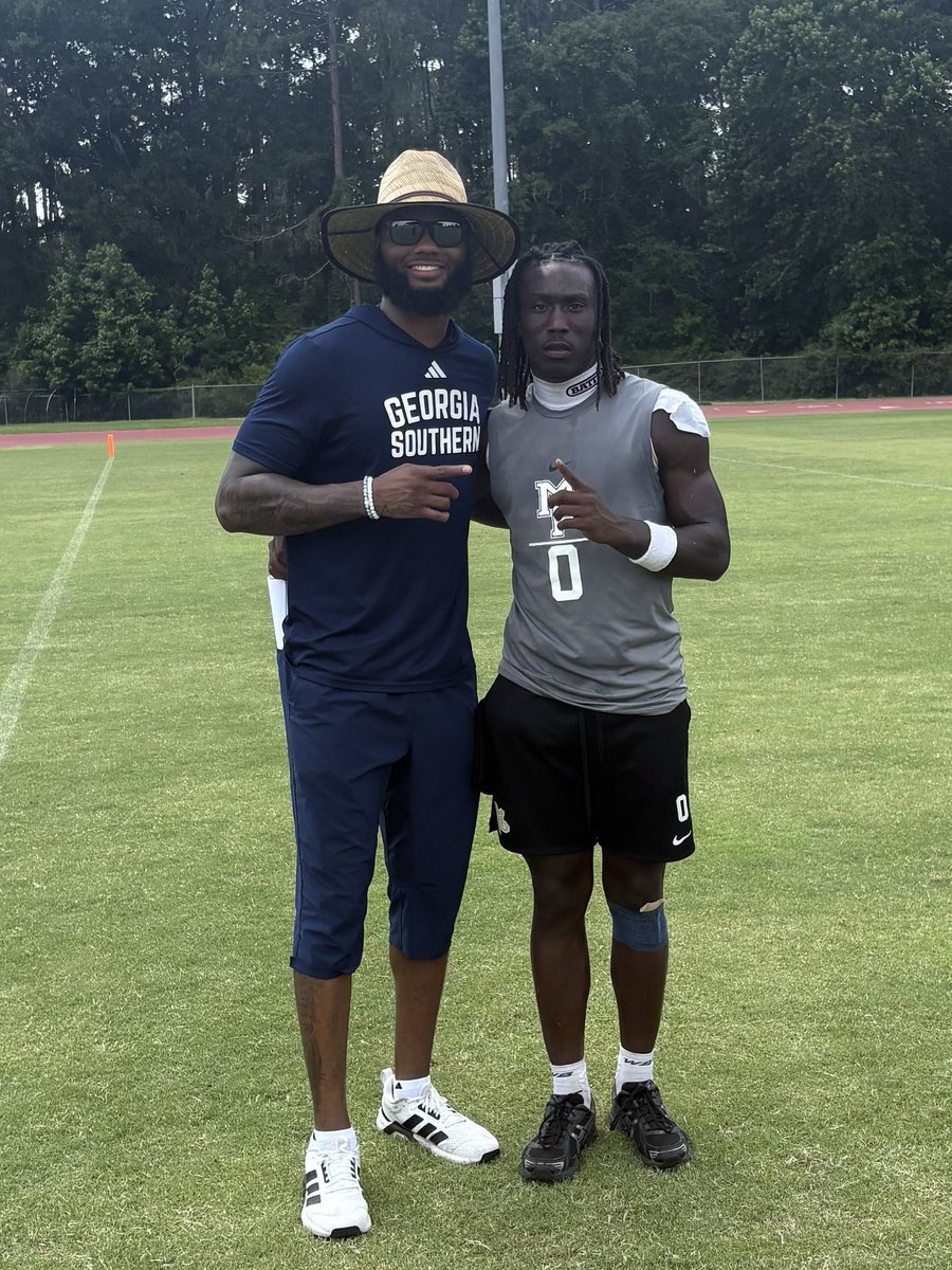 D1MasonStephens's tweet photo. AGTG! I’m blessed to receive an offer from Georgia Southern, huge thank you to @CoachWillis_ for giving me this opportunity!
@tone2782 
#GoEagles https://t.co/yoqVTejrex