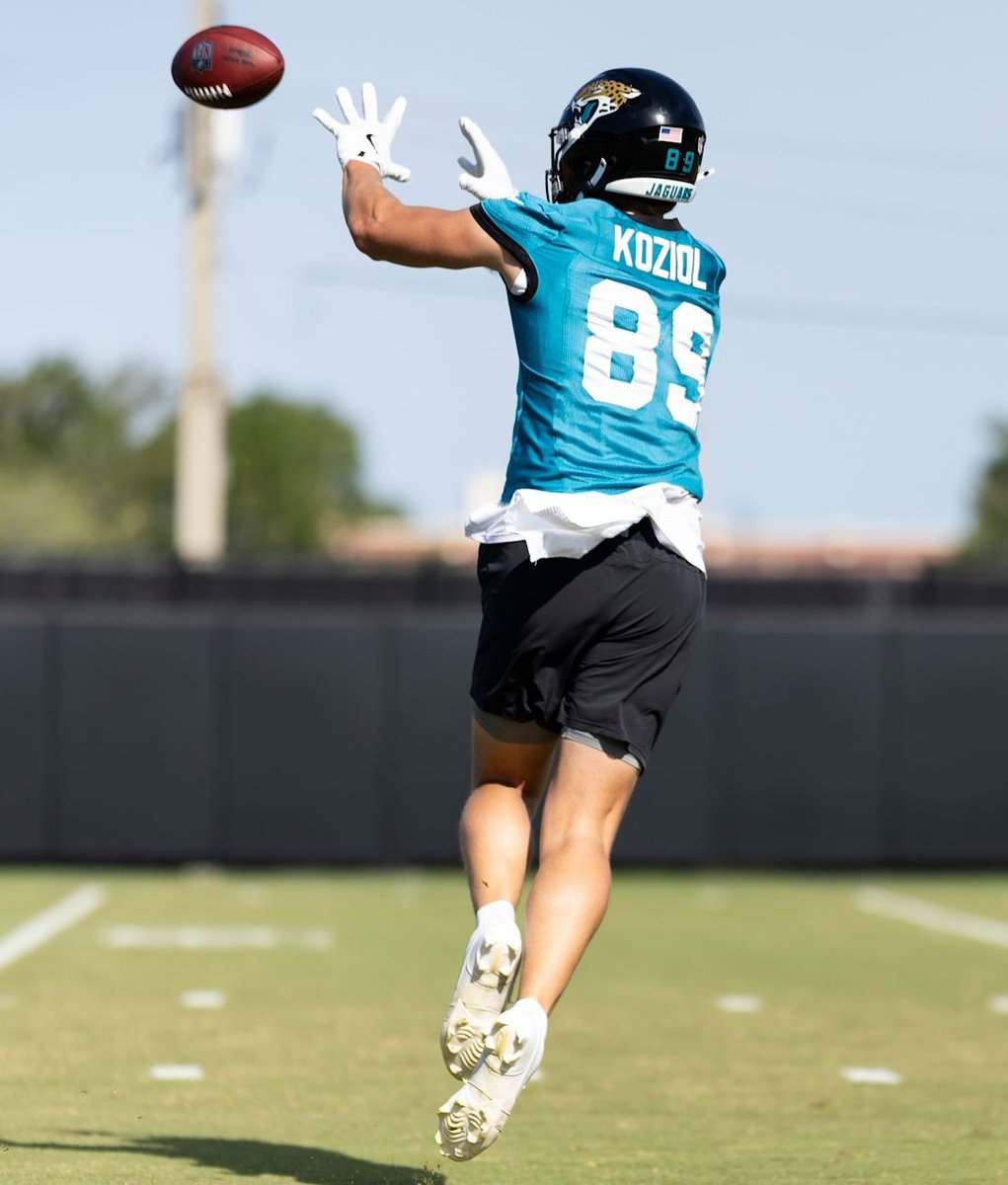 JagKenKnowledge's tweet photo. #Jaguars TE2 &amp; TE3 https://t.co/0PD57HvJ95
