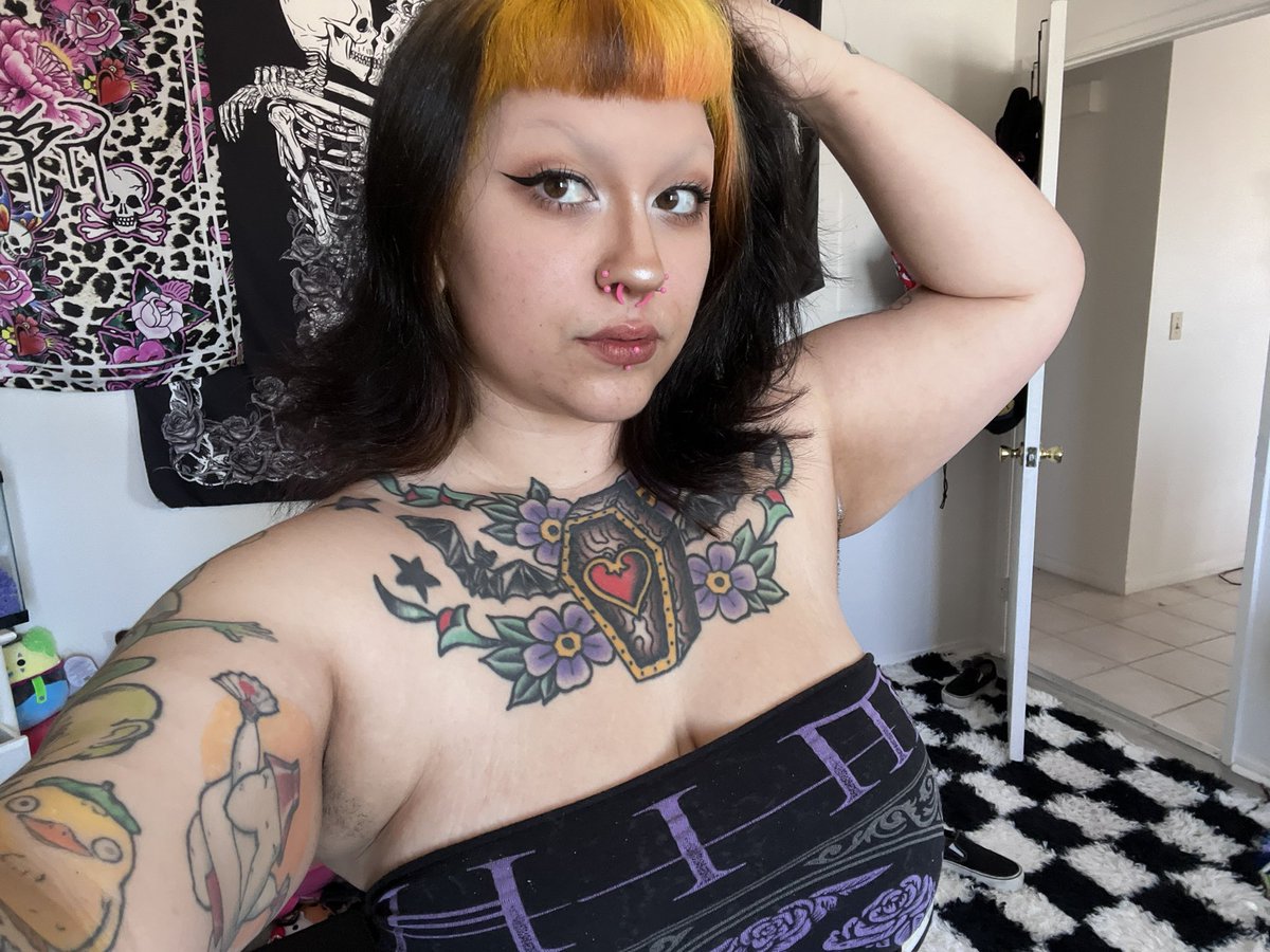 lildonutbabe's tweet photo. It takes nothing to be nice to me https://t.co/YcxJjjkxYX