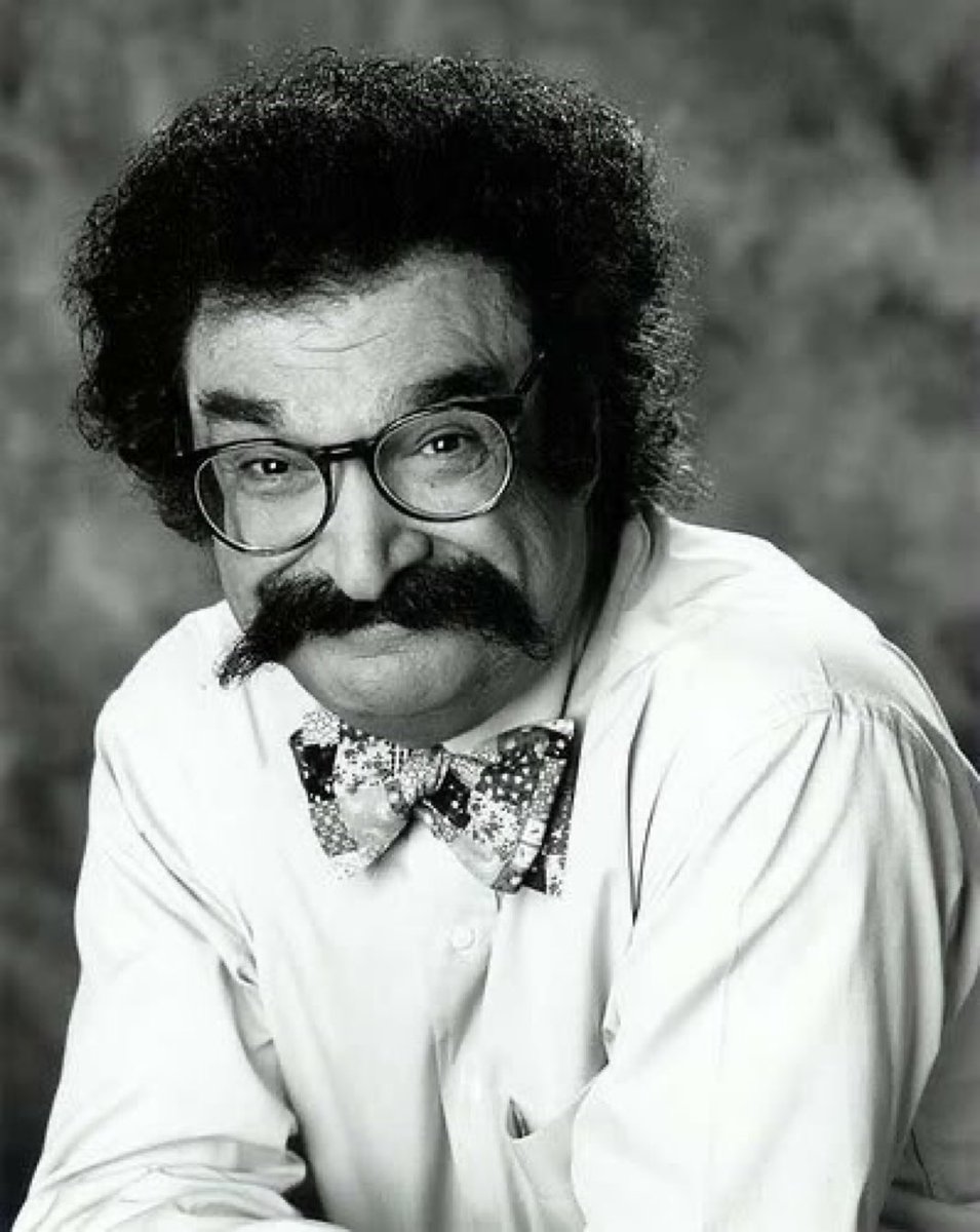 Fatboy933's tweet photo. I always enjoyed Gene Shalit, a great interviewer and entertainer, always had a smile and made it 100 years old, WOW!, what a life 🙏💯 #RIPGene https://t.co/wYHIoTcsVo
