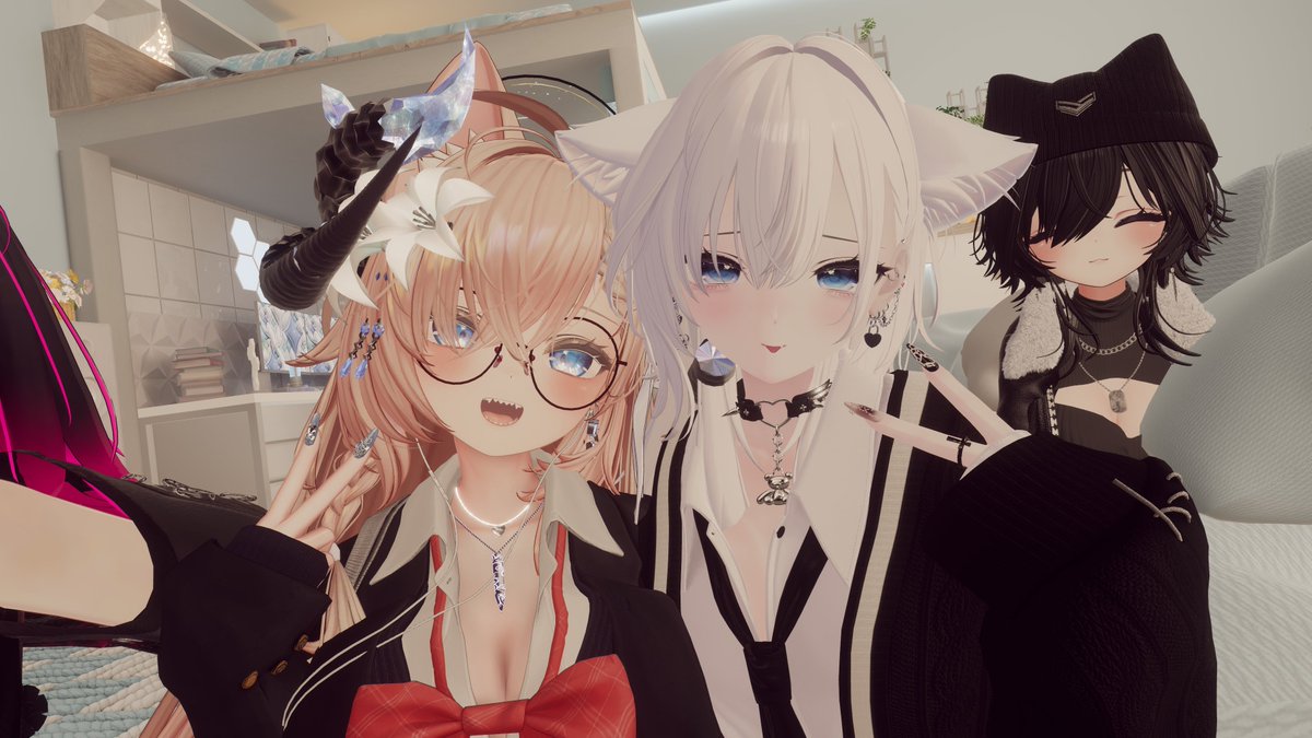 _xo4rr's tweet photo. ひさしぶりにみんなとあえてたのしかったよーーーー！ https://t.co/SSzBkY17iz