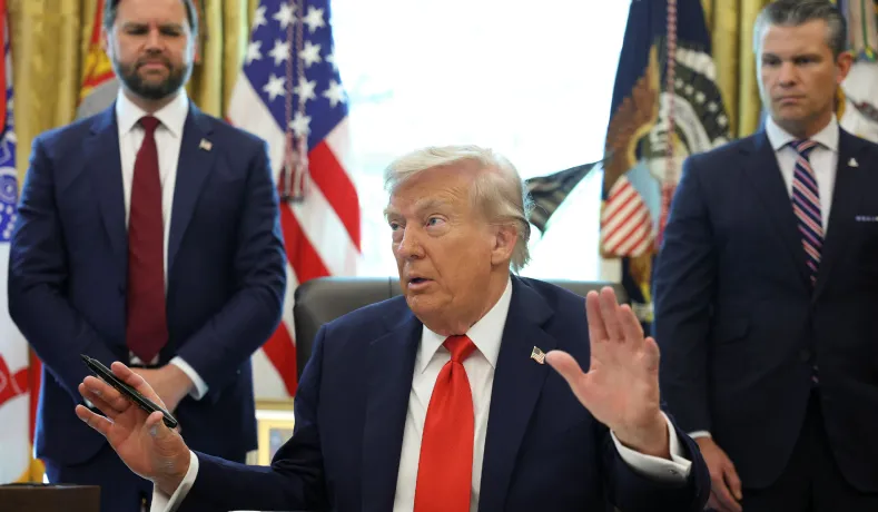 MarioNawfal's tweet photo. 🇮🇷🇺🇸 Iran says Trump caved on the money. 

A top adviser to the supreme leader reportedly claims the $24 billion in frozen assets will be released, and that Washington simply will not say so out loud.

Major General Mohsen Rezaei, the same official who declared weeks ago that the entire deal hinged on that number, now says Trump agreed to it without announcing it.

The claim lands after Trump blasted Iranian descriptions of the terms as fake, and it is exactly the kind of statement he was blasting.

The two versions may both be technically true. 

The CBS reported terms have relief arriving staggered and sequenced to compliance, which lets Tehran say the money is coming and Washington say nothing was handed over. 

Source: DD Geopolitics on TG  / Writer: Daniel