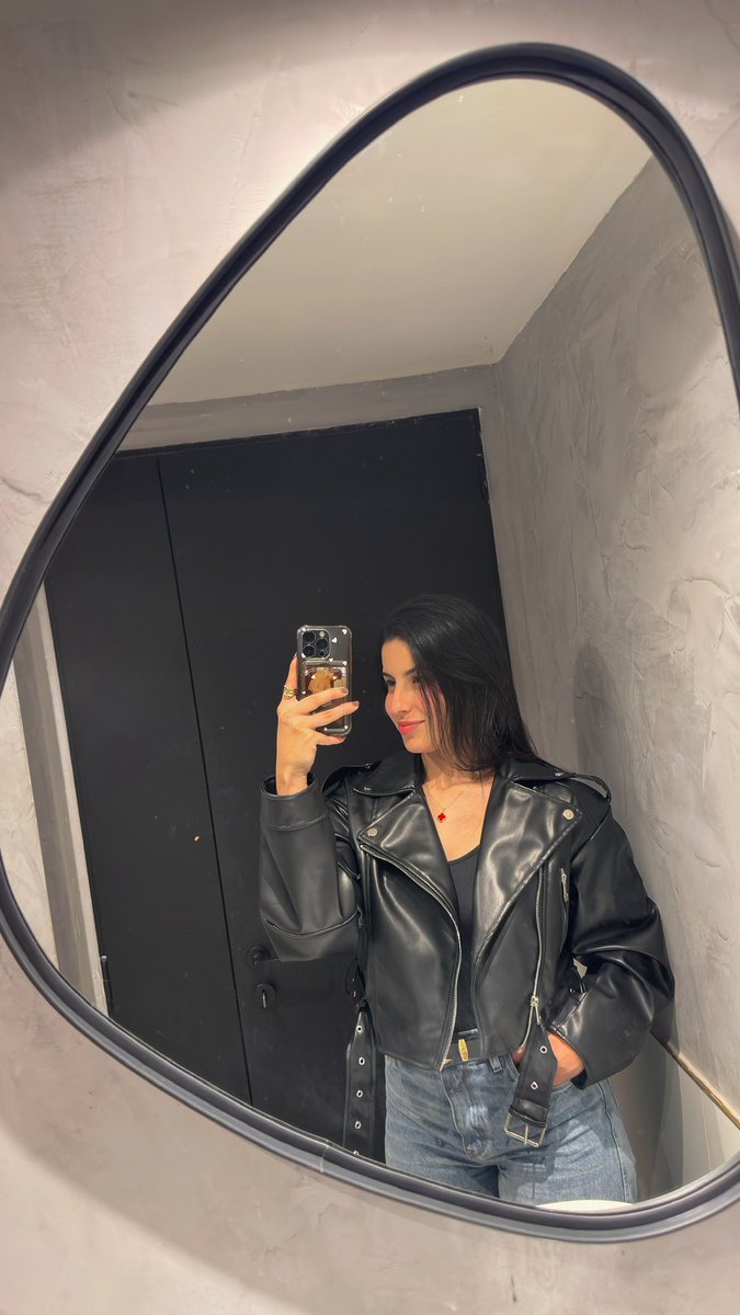 mydatee's tweet photo. 💆🏻‍♀️💆🏻‍♀️💆🏻‍♀️ https://t.co/uYnbRLRiPc