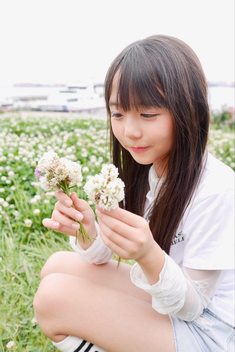cycle_peter's tweet photo. 2026.5.24 #東京モデル撮影会
#topmodelschool
めいめい #JETRABBIT 12
きれいに花束ができたね🤍
この優しい表情、周りの人からの愛情をたっぷり受けてきているのが分かるなあ… https://t.co/9W797PHNaK