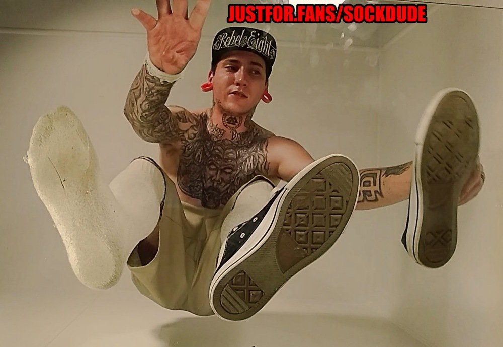 JeremyOwnsYou's tweet photo. NEW VIDEOS on https://t.co/HjFZQd4XuW https://t.co/bA6GYB8jd3