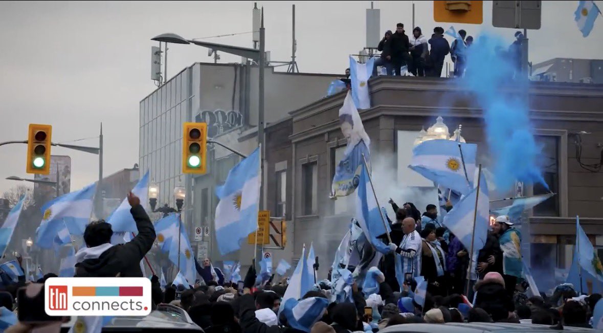 forza_inter999's tweet photo. Canada has always been a football country https://t.co/ktv61UvtBD