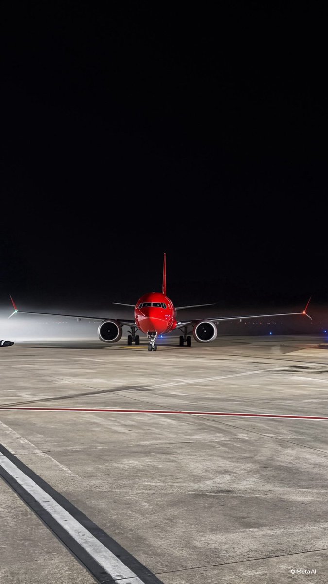 SpottersArg's tweet photo. 🇵🇦🇦🇷 Una belleza: el Boeing 737 MAX 8 de Copa Airlines con livery de la Selección Panameña esta madrugada en Salta https://t.co/MkNdQ1GNyz