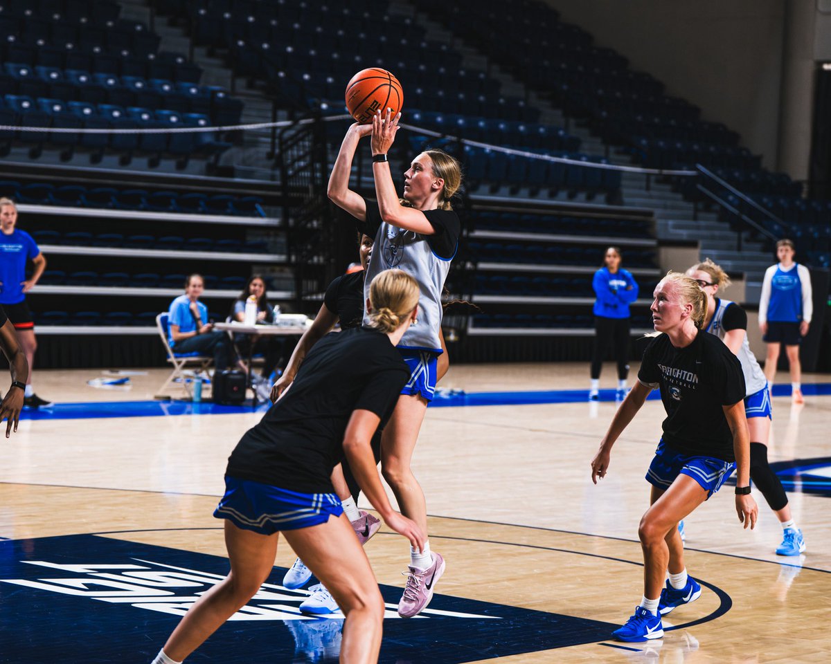 CreightonWBB's tweet photo. Feels good to be back in the gym 🔥

#GoJays https://t.co/T3Jnn4R8Jf