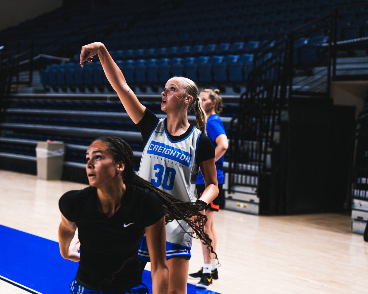 CreightonWBB's tweet photo. Feels good to be back in the gym 🔥

#GoJays https://t.co/T3Jnn4R8Jf