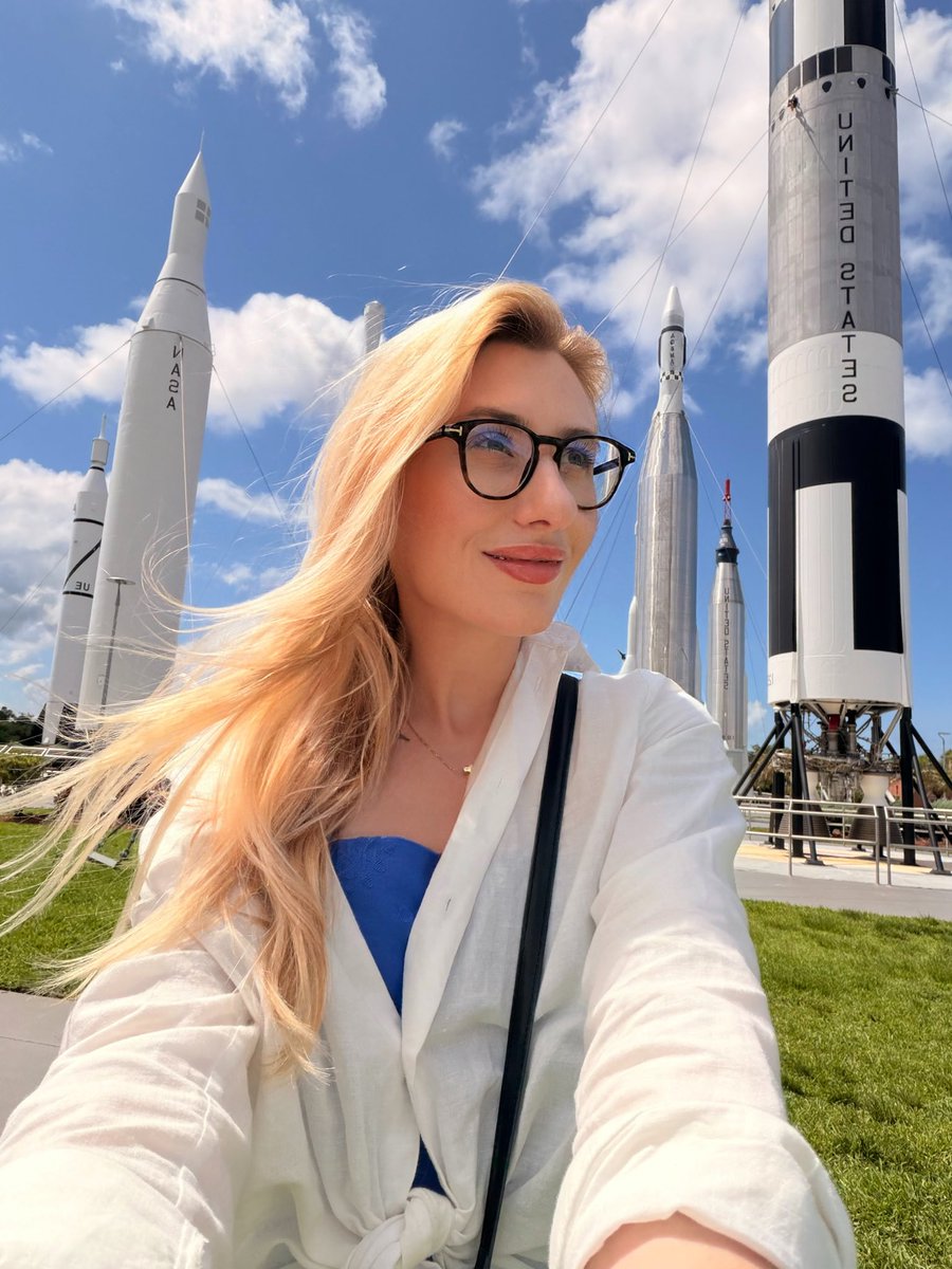 barinovaagent's tweet photo. Kennedy Space Center #spaceX https://t.co/GAkP6oIbe0