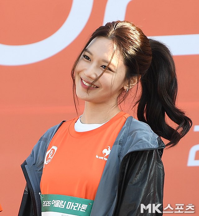 foreversyc's tweet photo. Sooyoung is just so so prettyyy today!! 🥹🩷 https://t.co/cyJYIsQfw9