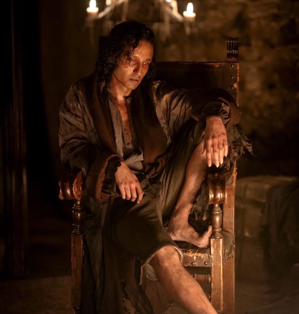 ⋆˚꩜。𝚔𝚒𝚝𝚝𝚢。𖦹°꩜.ೃ࿔ tvlspoilers tweet media