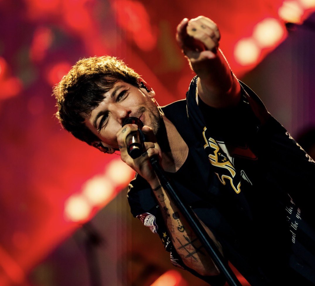 loucidrry's tweet photo. 🫵🏼 https://t.co/YIuHB98XEk