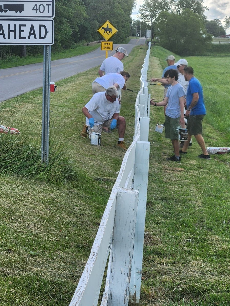 TipsPainter's tweet photo. 6 years later we make a return to “the fence”! https://t.co/OD3Xt6AjR9