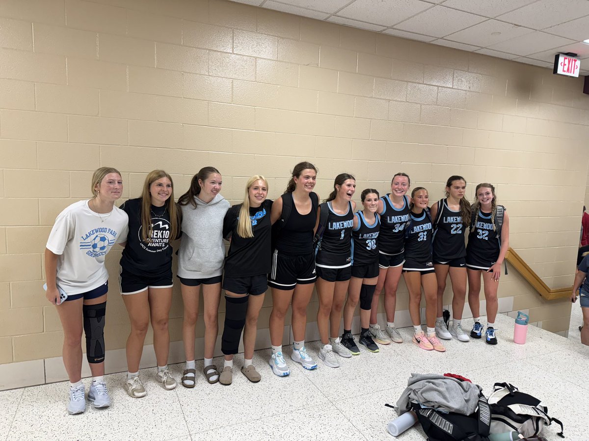 CoachEvertts's tweet photo. All 3 teams competed well today at Garrett! Middle school picked up a win, and JV and Varsity picked up 2 each. We had a lot of kids playing up today against older players and they handled it great. https://t.co/wXvp8D3hN9