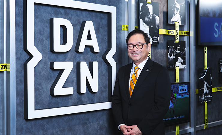 epachinko's tweet photo. サッカーW杯にかまけ、解約できない年間契約を月間契約に見せかけるDAZN

詐欺じみたやり口が批判される中、日本法人の社長は笹本裕氏と判明。

彼は旧Twitter Japanの社長。ハフポストや朝日新聞などの社会主義左翼ツイートを上位へ配信し続けた男。

イーロン・マスクによるツイッター買収で追い出された人物が、ダゾーンに入って資本主義の奴隷みたいになってるの味わい深い🥹