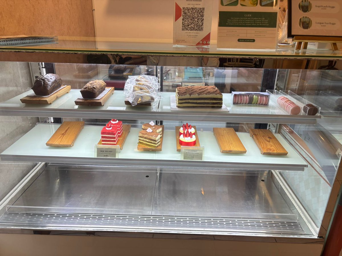 ThariqqAp's tweet photo. Who want cookies?? https://t.co/eZBrpyGyqI