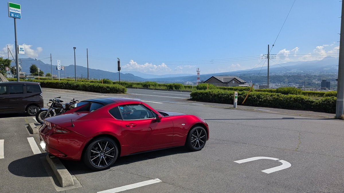 nirinvlog's tweet photo. 本日は伊香保なり。

#ロードスターRF #伊香保ツーリング https://t.co/AkZs9XXfSw