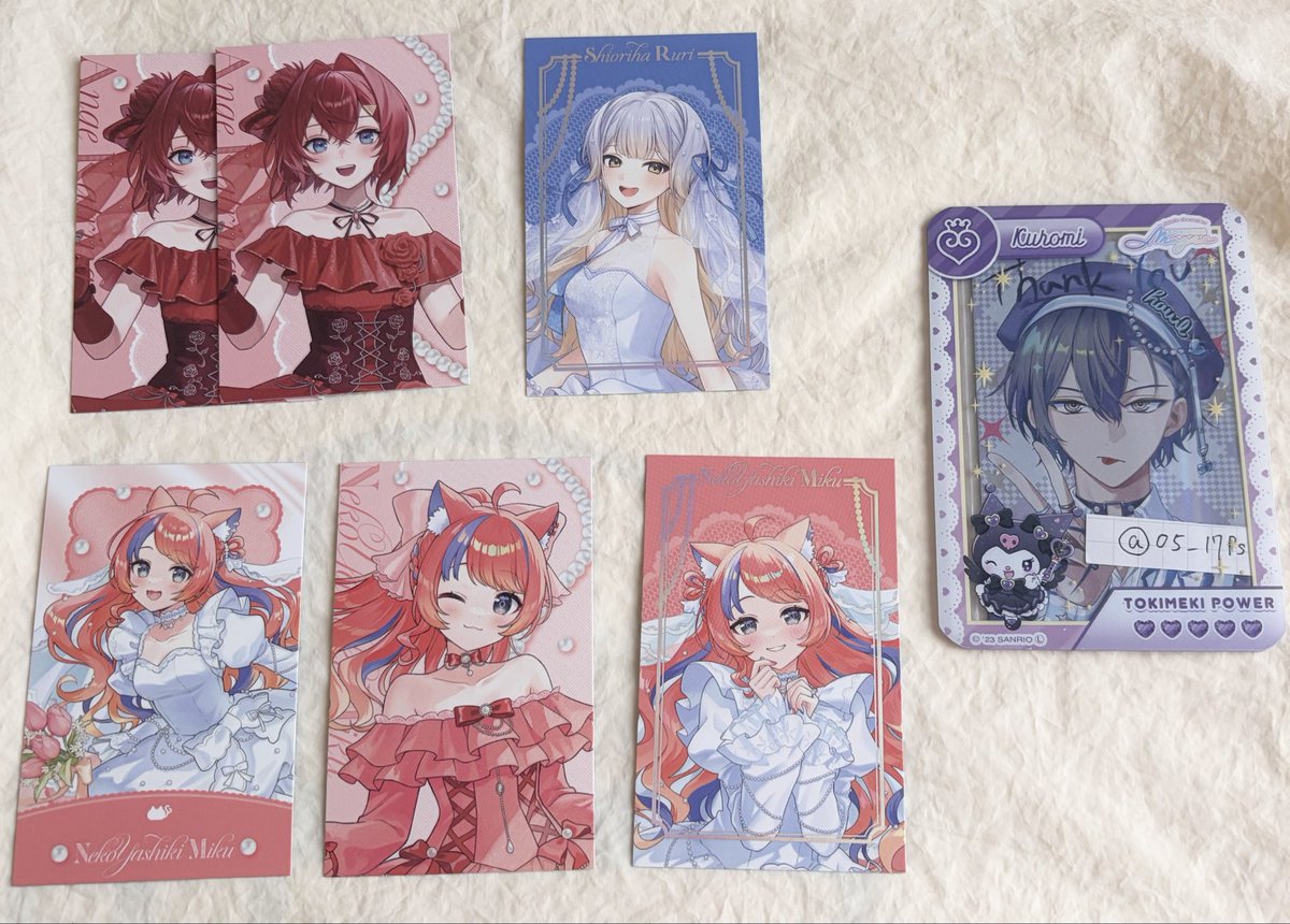 05_17Ps's tweet photo. 交換  にじさんじ  Luminous Marriage  チェキ  Bグループ カード

譲⇒画像1枚目

求⇒画像の激求印>求印

同種同士の交換優先です。
お気軽にお声掛けください❁⃘ https://t.co/jcBFMe0w1Q
