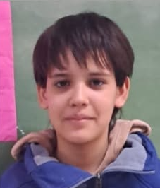desaparecidaorg's tweet photo. Arantza Valentina Ferreyra Fernández tiene 12 años, desapareció el 11/6/26 en Neuquén capital. Es delgada, altura 1,56. Vestía campera azul, borcegos negros y mochila. Se hizo la denuncia, Comisaría 8°. Por favor avisar #Urgente al☎️ 299-4460891, 101 o 911

#Neuquen https://t.co/qfaBKZLMMA