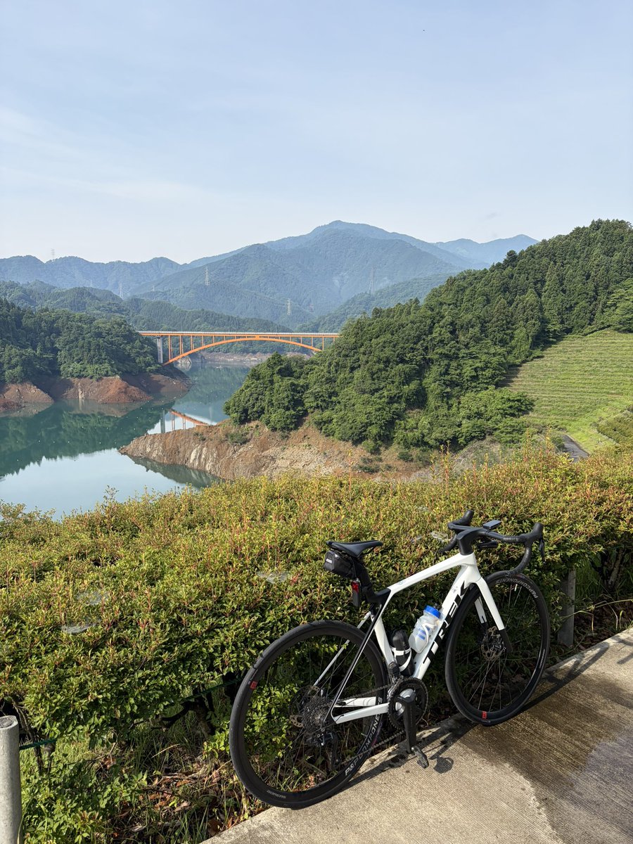 noicycle's tweet photo. 今日は10時から⚽️🇺🇸vs🇵🇾があるので宮ヶ瀬一周して帰ってきました🚴
W杯が始まったので落ち着かない日々です。 https://t.co/Urqacuo75N