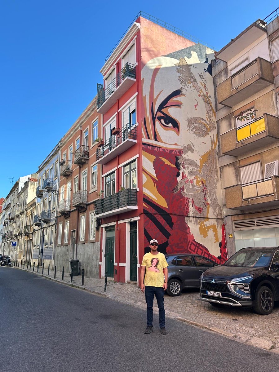 Coldie's tweet photo. One of the most unique experiences I had in Lisbon was getting a tour of the most iconic street art by a local collector I met at my opening at @EternoGallery. I got to see a lot of amazing murals including @vhils1 and @OBEYGIANT in addition to many local artists. https://t.co/nbDESqdBDB