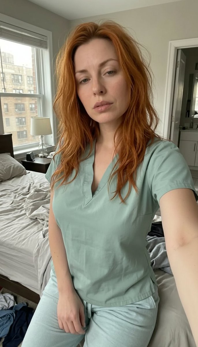 cherrysalta's tweet photo. know i look good in this light and you know it too 😏 https://t.co/x7k0jes4z0