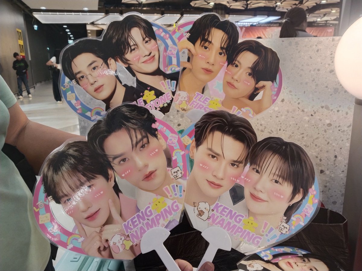 ToXmade_shop's tweet photo. 💖พัด100฿
🔋ถ่านใส่แท่งไฟ 3ก้อน60฿
อยู่หน้างาน นัดรับได้ค่า
🫶🏻สนใจDMได้เลยค่ะ
#เขมจิราทัวร์4ภาค
#เขมจิราทัวร์สี่ภาค
#เขมจิราทัวร์หาดใหญ่ https://t.co/5oKlZVGZnW
